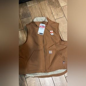 Carhartt Sherpa vest. New with tags